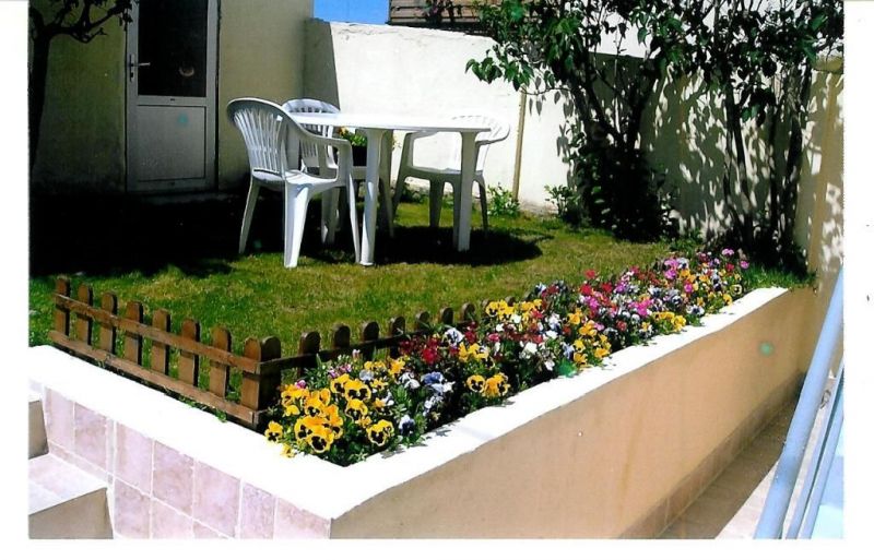 photo 3 Owner direct vacation rental Concarneau gite Brittany Finistre Garden