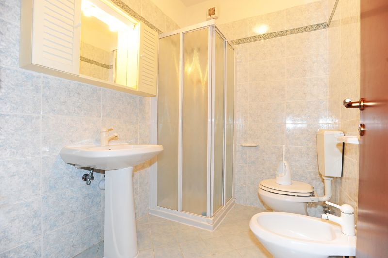 photo 12 Owner direct vacation rental Rio nell'Elba appartement Tuscany Elba Island bathroom