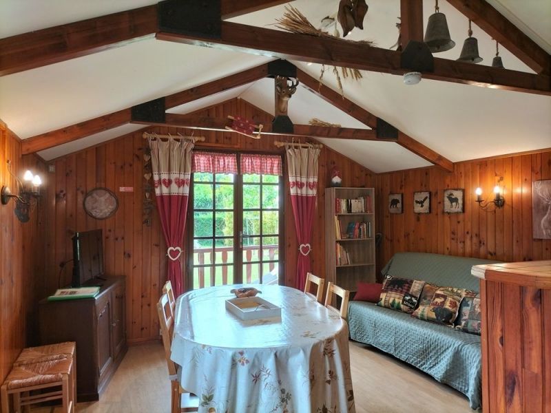 photo 10 Owner direct vacation rental Noyant chalet Pays de la Loire Maine et Loire Living room