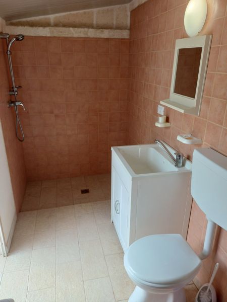 photo 6 Owner direct vacation rental San Pietro in Bevagna appartement   bathroom 2