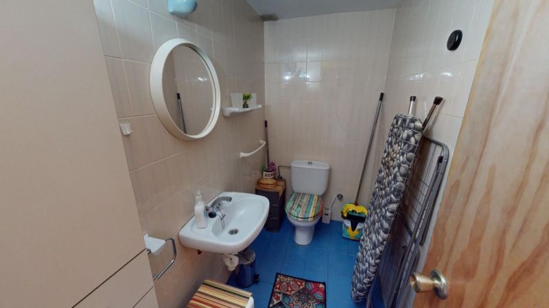 photo 21 Owner direct vacation rental Llana appartement Catalonia Girona (province of) Bathroom w/toilet only