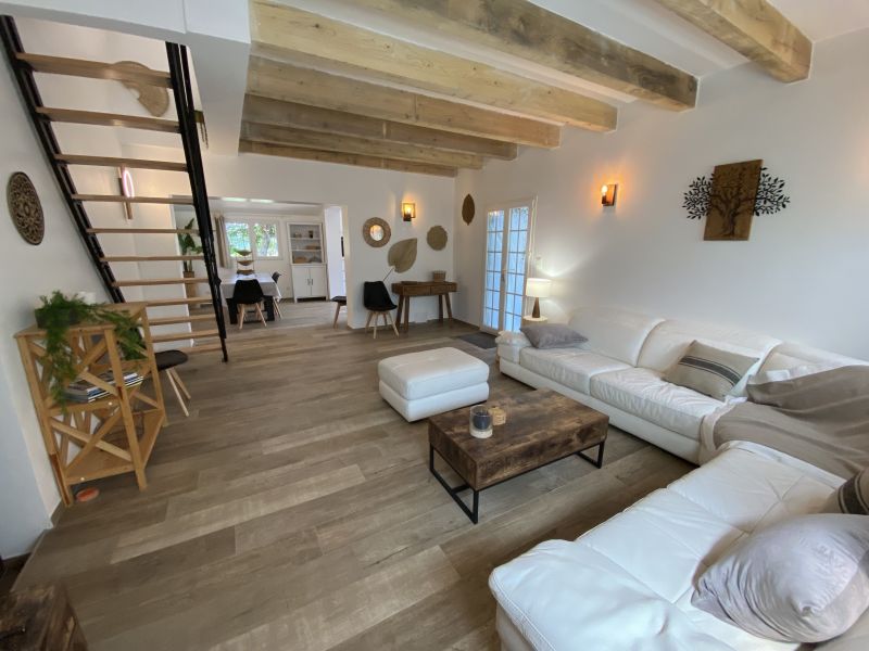 photo 4 Owner direct vacation rental Isle sur la Sorgue maison Provence-Alpes-Cte d'Azur Vaucluse Lounge