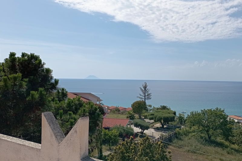 photo 0 Owner direct vacation rental Capo Vaticano appartement Calabria Vibo Valentia Province View from the balcony