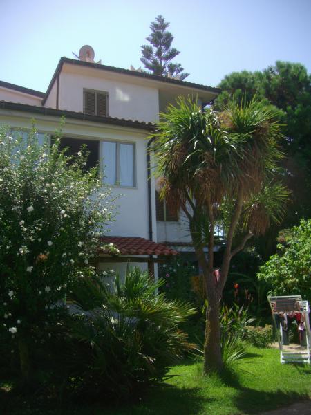photo 5 Owner direct vacation rental Capo Vaticano appartement Calabria Vibo Valentia Province Garden