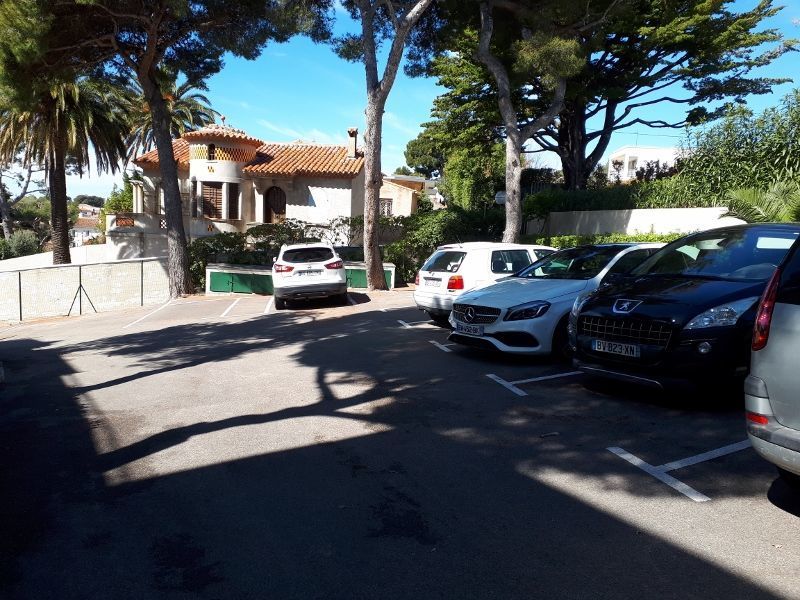 photo 8 Owner direct vacation rental Bandol appartement Provence-Alpes-Cte d'Azur Var Parking