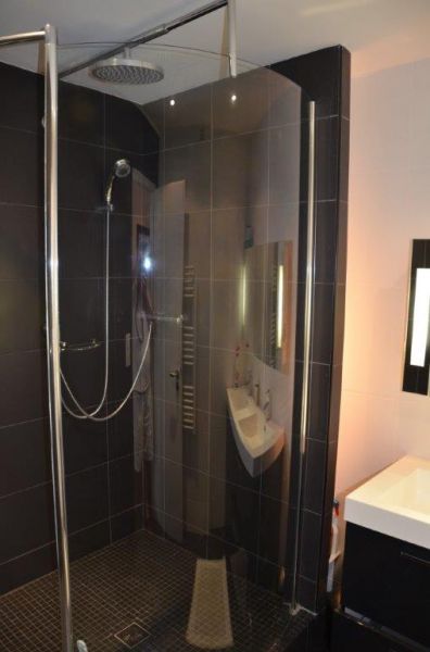 photo 4 Owner direct vacation rental Bandol appartement Provence-Alpes-Cte d'Azur Var bathroom