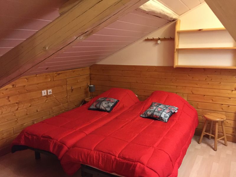 photo 17 Owner direct vacation rental Les Menuires chalet Rhone-Alps Savoie bedroom 5