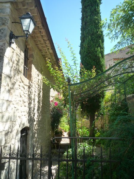 photo 11 Owner direct vacation rental La Tour d'Aigues gite Provence-Alpes-Cte d'Azur Vaucluse