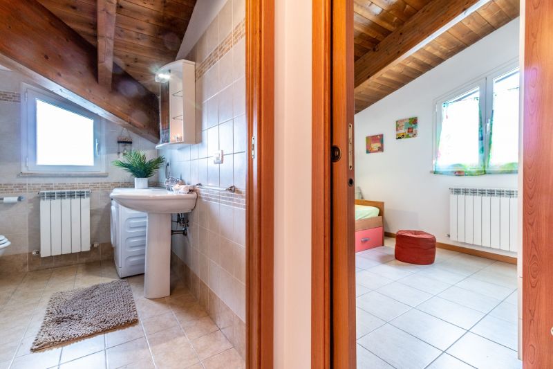 photo 13 Owner direct vacation rental Tortoreto appartement Abruzzo Teramo Province bathroom