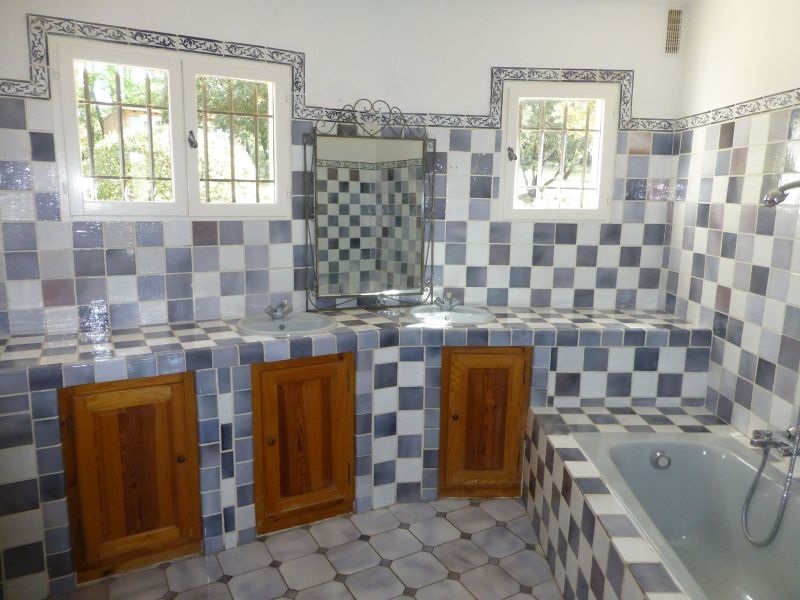 photo 23 Owner direct vacation rental Entrecasteaux villa Provence-Alpes-Cte d'Azur Var bathroom 3