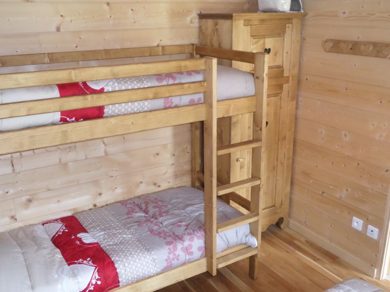 photo 4 Owner direct vacation rental Samons chalet Rhone-Alps Haute-Savoie bedroom 1