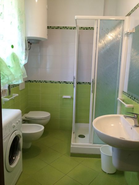 photo 13 Owner direct vacation rental Principina a Mare appartement Tuscany Grosseto Province bathroom