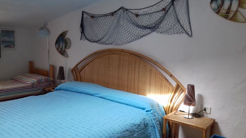 photo 8 Owner direct vacation rental San Teodoro appartement   bedroom