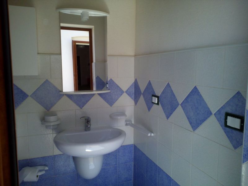photo 27 Owner direct vacation rental Torre Pali villa Puglia Lecce Province bathroom 2