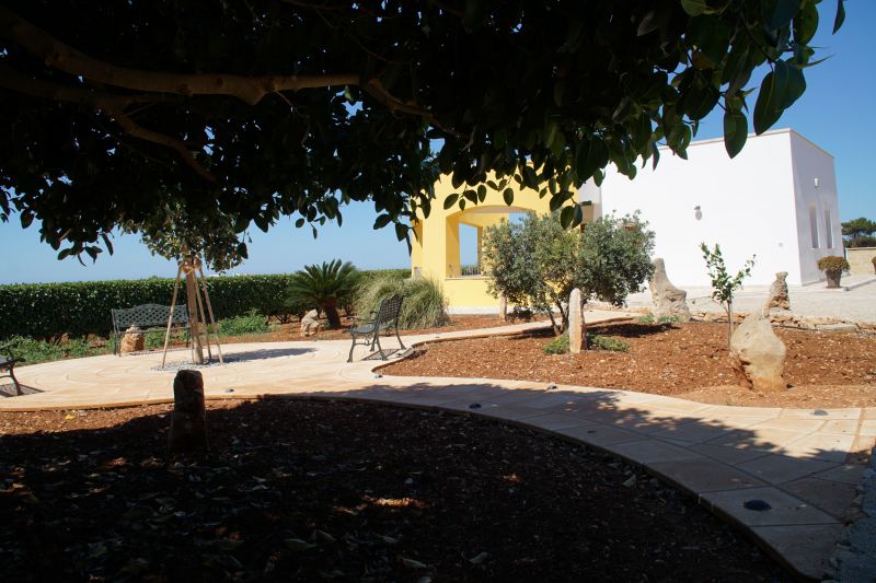 photo 13 Owner direct vacation rental Torre Pali villa Puglia Lecce Province Garden