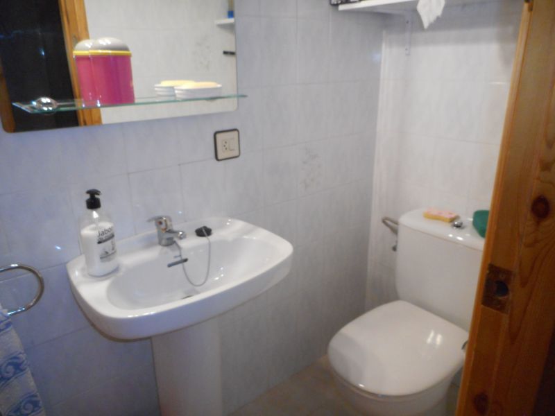 photo 8 Owner direct vacation rental Rosas appartement Catalonia Girona (province of) Bathroom w/toilet only