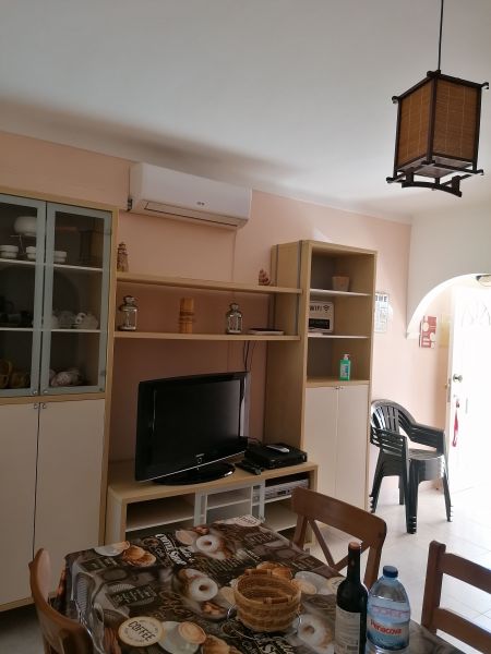 photo 7 Owner direct vacation rental Portimo appartement Algarve  Lounge