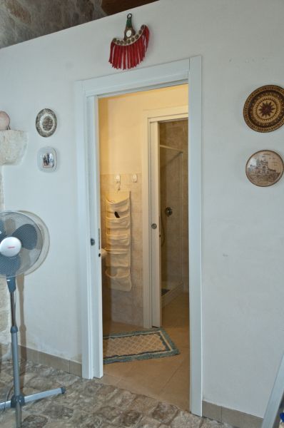 photo 15 Owner direct vacation rental Sampieri studio Sicily Ragusa Province Bathroom w/toilet only