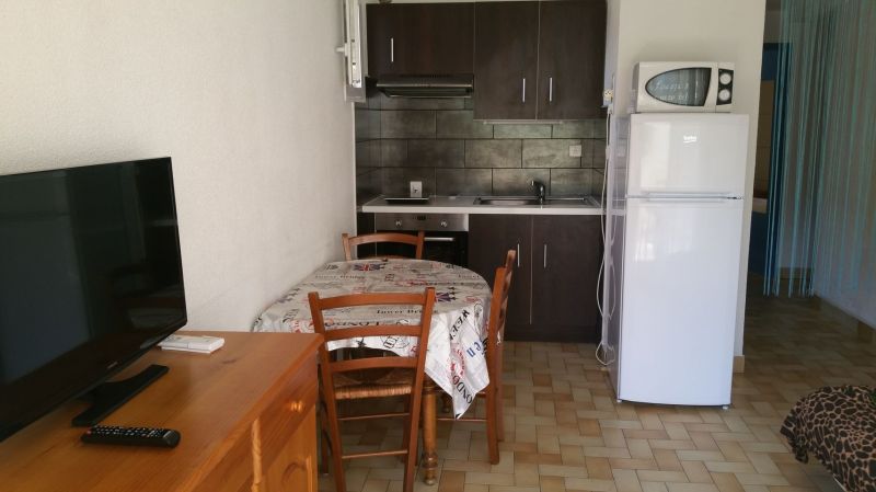 photo 3 Owner direct vacation rental Valras-Plage appartement Languedoc-Roussillon Hrault Kitchenette