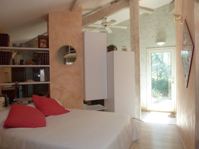 photo 6 Owner direct vacation rental Nmes villa Languedoc-Roussillon Gard bedroom 1