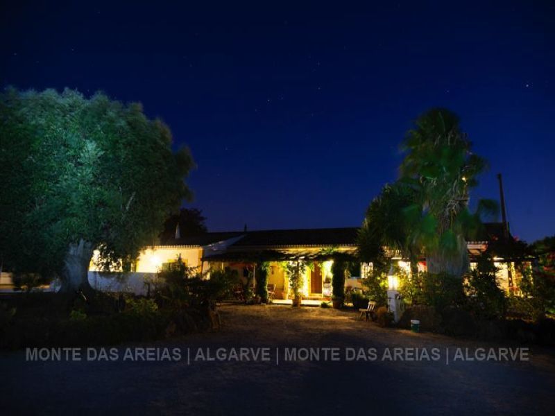 photo 1 Owner direct vacation rental Armao de Pera gite Algarve  View of the property from outside