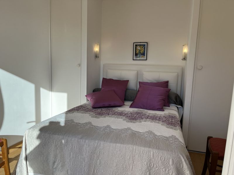 photo 16 Owner direct vacation rental Les Issambres appartement Provence-Alpes-Cte d'Azur Var bedroom 1