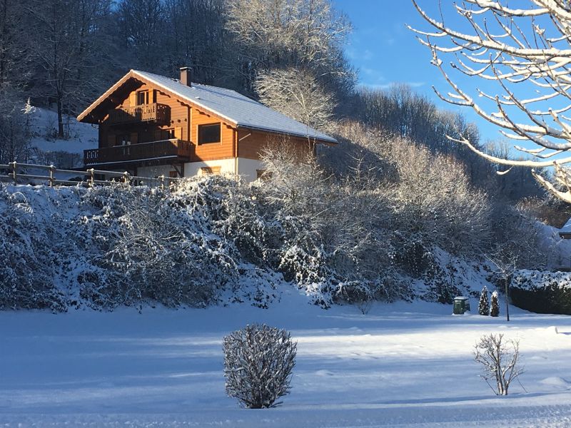 photo 0 Owner direct vacation rental Samons chalet Rhone-Alps  View of the property from outside