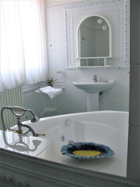photo 20 Owner direct vacation rental Civitanova Marche maison Marche Macerata Province bathroom