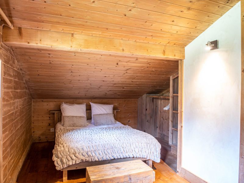 photo 6 Owner direct vacation rental Chamonix Mont-Blanc appartement Rhone-Alps Haute-Savoie bedroom 2