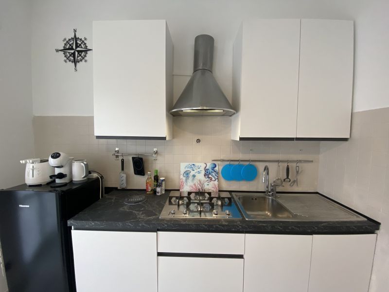 photo 10 Owner direct vacation rental Genoa appartement Liguria Genoa Kitchenette