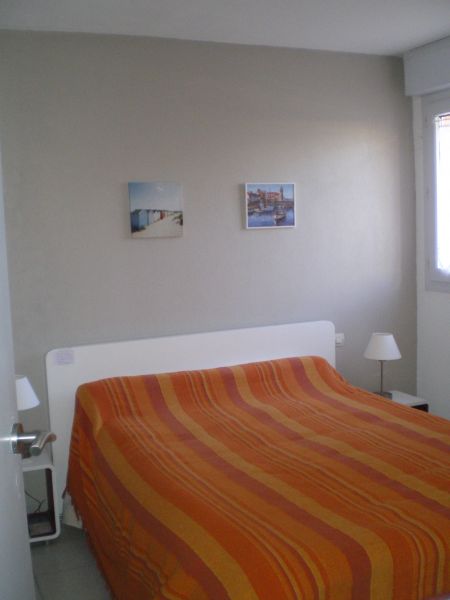 photo 8 Owner direct vacation rental Saint Cyprien Plage villa Languedoc-Roussillon Pyrnes-Orientales bedroom 1