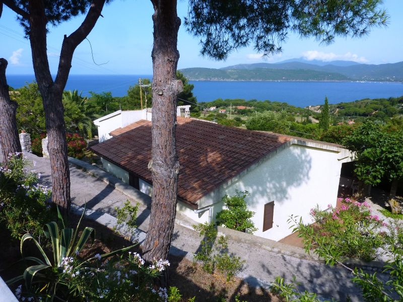 photo 1 Owner direct vacation rental Capoliveri appartement Tuscany Elba Island View of the property from outside