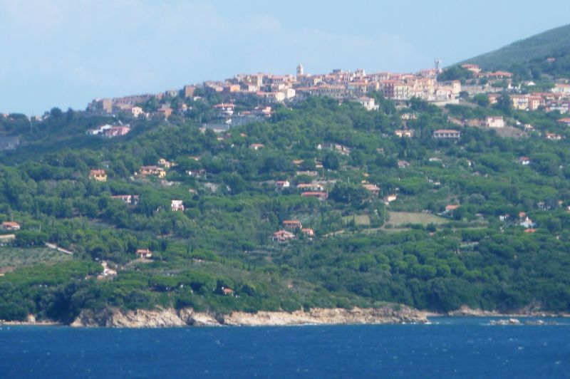 photo 15 Owner direct vacation rental Capoliveri appartement Tuscany Elba Island View of the property from outside