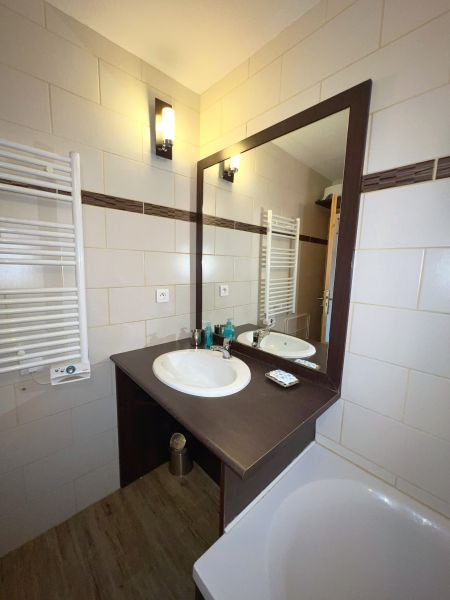 photo 11 Owner direct vacation rental La Plagne studio Rhone-Alps Savoie bathroom