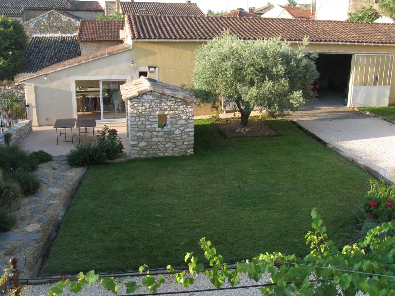 photo 6 Owner direct vacation rental Isle sur la Sorgue gite Provence-Alpes-Cte d'Azur Vaucluse View from the property