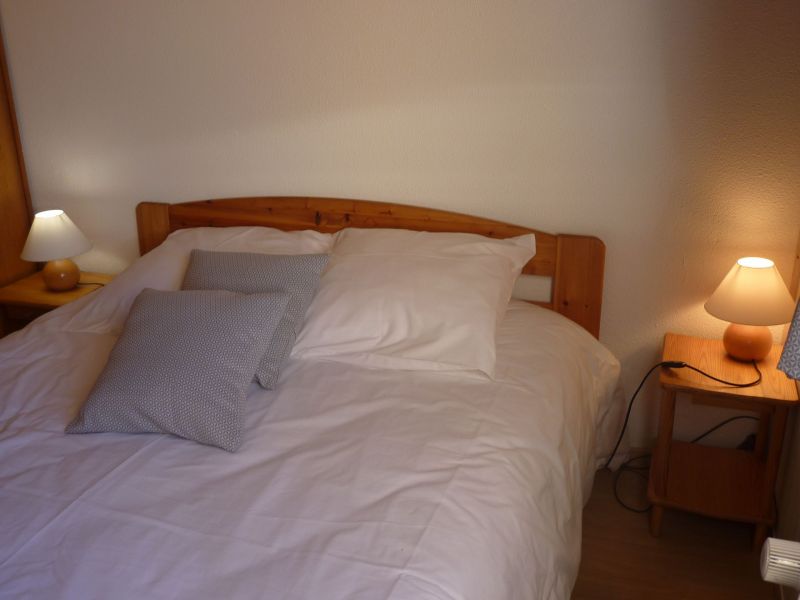 photo 12 Owner direct vacation rental Alpe d'Huez appartement Rhone-Alps Isre bedroom 2