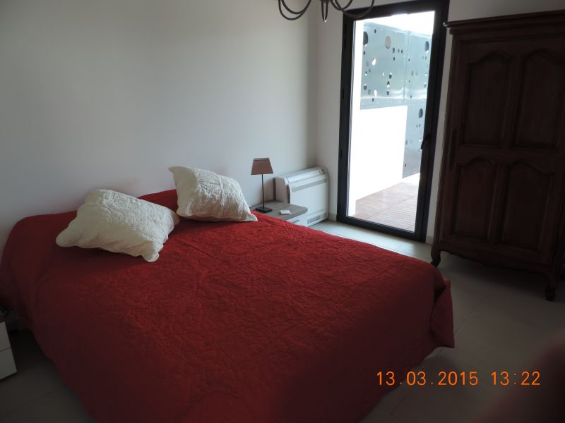 photo 6 Owner direct vacation rental Six Fours Les Plages appartement Provence-Alpes-Cte d'Azur  bedroom