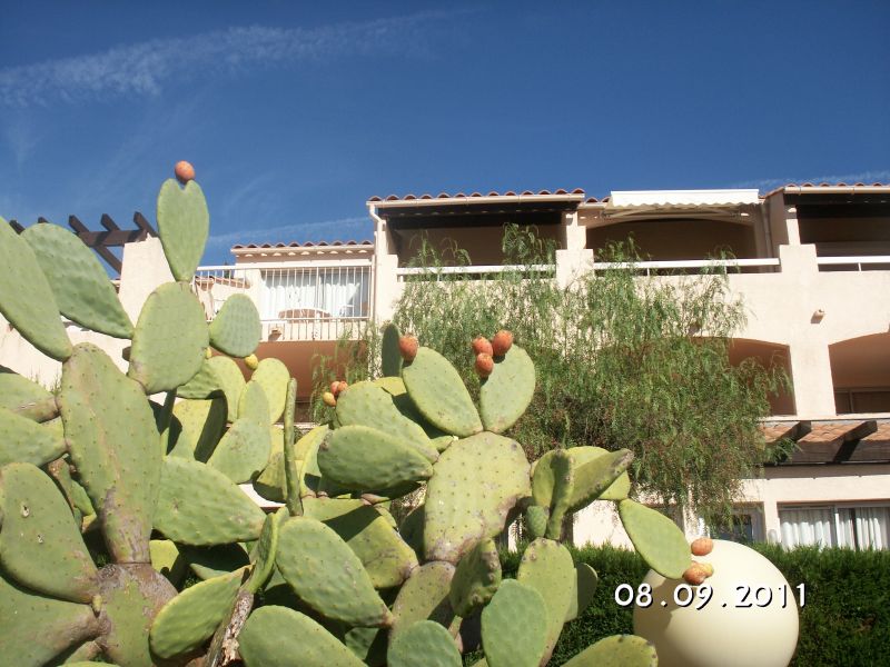 photo 3 Owner direct vacation rental Sainte Maxime appartement Provence-Alpes-Cte d'Azur Var View of the property from outside