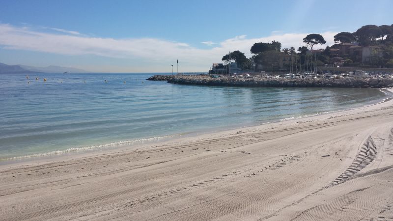 photo 27 Owner direct vacation rental Antibes appartement Provence-Alpes-Cte d'Azur Alpes-Maritimes Beach