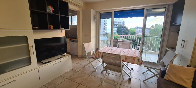 photo 2 Owner direct vacation rental Antibes appartement Provence-Alpes-Cte d'Azur Alpes-Maritimes Living room