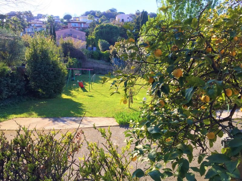 photo 8 Owner direct vacation rental Antibes appartement Provence-Alpes-Cte d'Azur Alpes-Maritimes View from the terrace