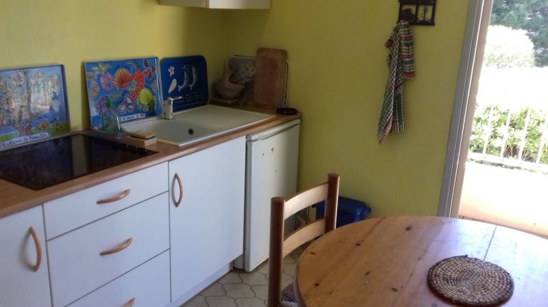 photo 9 Owner direct vacation rental Hyres appartement Provence-Alpes-Cte d'Azur Var Kitchenette