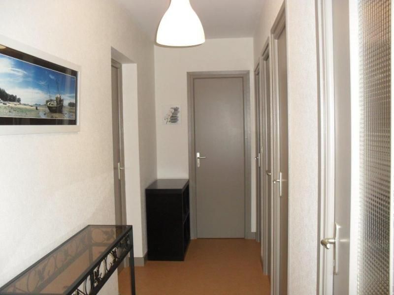 photo 8 Owner direct vacation rental Quiberon appartement Brittany Morbihan Corridor