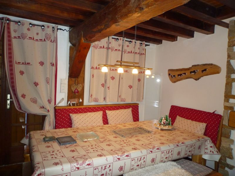 photo 2 Owner direct vacation rental Praz de Lys Sommand chalet Rhone-Alps  Dining room
