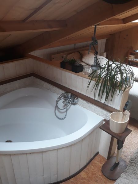 photo 9 Owner direct vacation rental Gruissan chalet Languedoc-Roussillon Aude bathroom 2