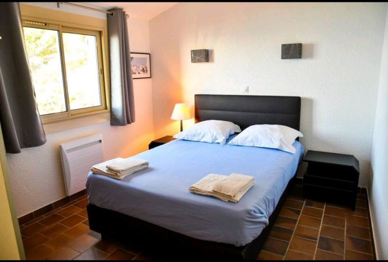 photo 27 Owner direct vacation rental Le Lavandou villa   bedroom 4