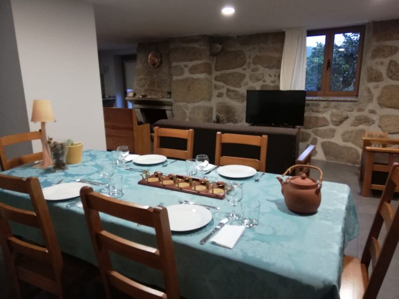 photo 21 Owner direct vacation rental Gers gite Entre Douro e Minho  Dining room