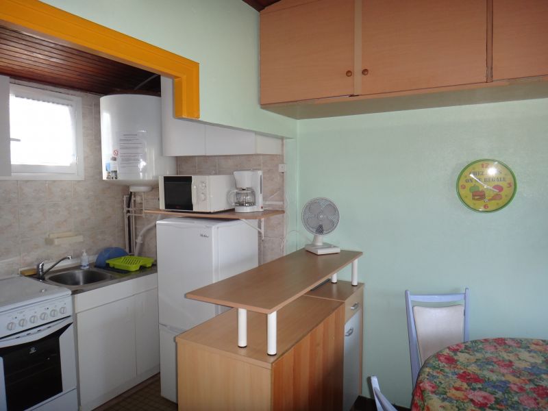 photo 10 Owner direct vacation rental Mimizan studio Aquitaine Landes Kitchenette