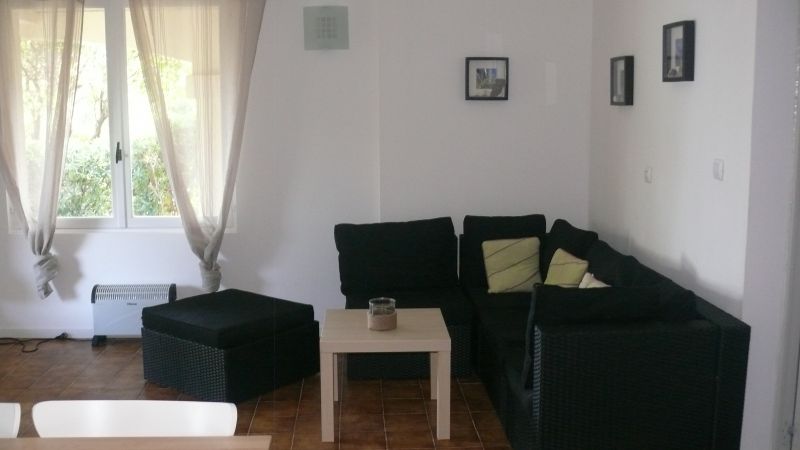 photo 4 Owner direct vacation rental Hyres appartement Provence-Alpes-Cte d'Azur Var Lounge