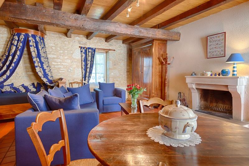 photo 1 Owner direct vacation rental Fontenay-le-Comte gite Pays de la Loire Vende Living room
